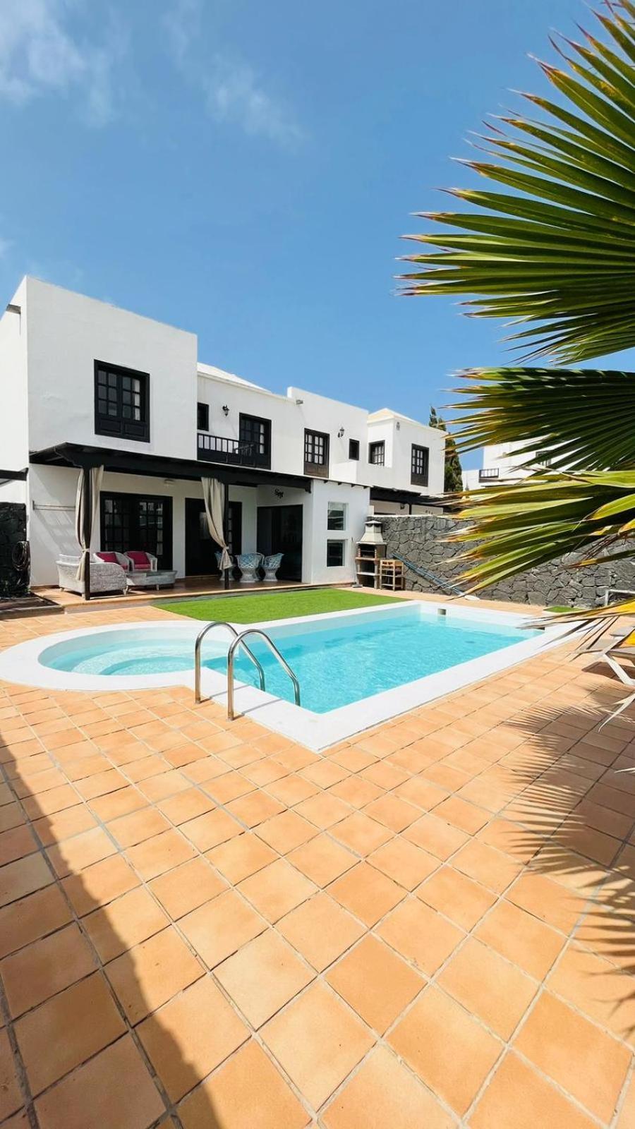 Сasa de vacaciones Lovely Kiluka Heated Pool *