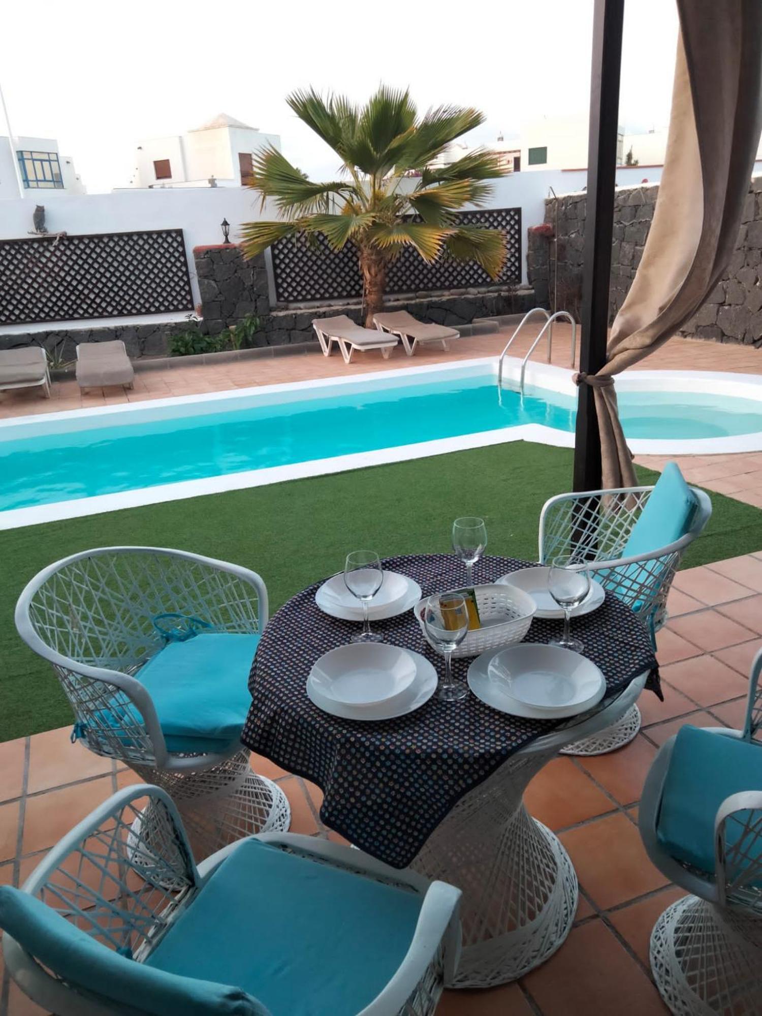 Lovely Kiluka Heated Pool Playa Blanca (Lanzarote)